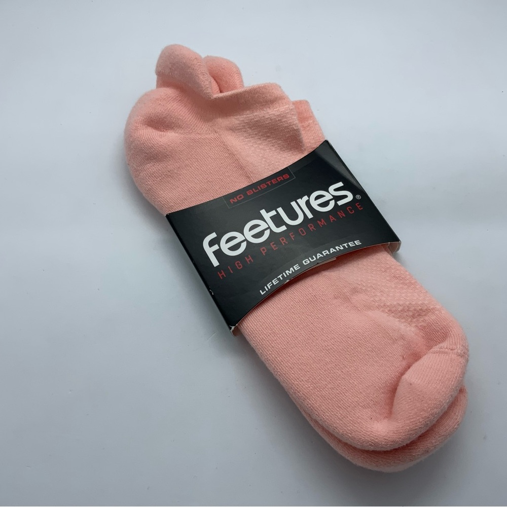Feetures High Performance Cushion No Show Tab Socks - Lilac Whisper